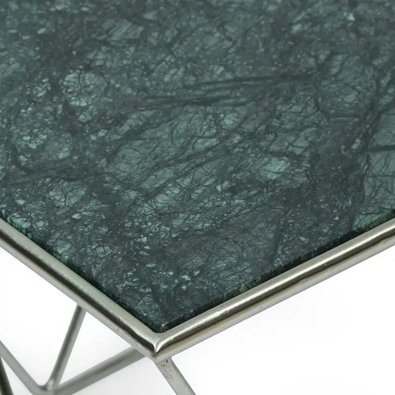 Couchtisch mit Marmorplatte und geometrischem Eisengestell