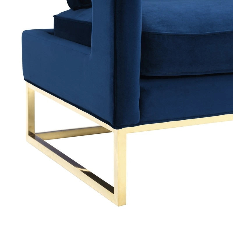 Akzentstuhl aus marineblauem Samt mit goldenen Beinen aus Edelstahl