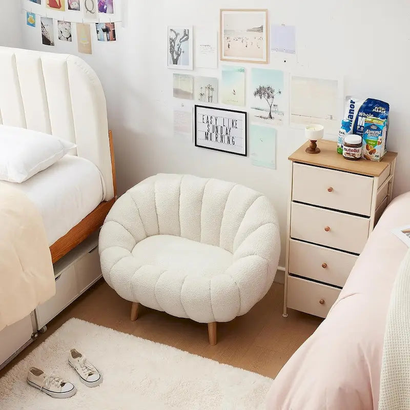 Pumpkin-Shaped Sofa – Compact Accent Loveseat for Small Spaces
