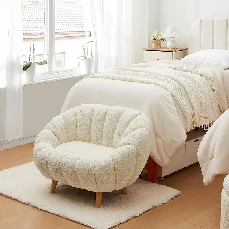 Pumpkin-Shaped Sofa – Compact Accent Loveseat for Small Spaces